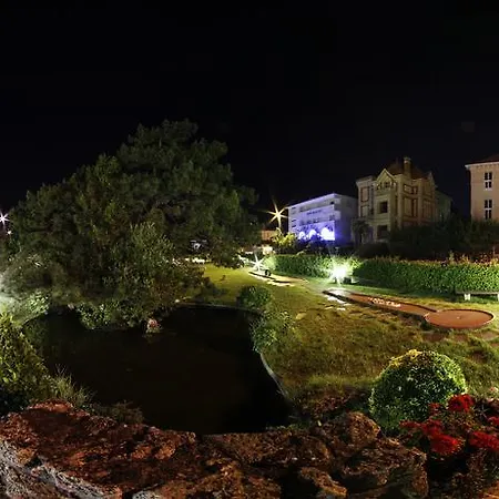 Belle Vue Отель 3*