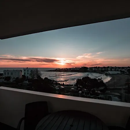 Ξενοδοχείο Belle Vue