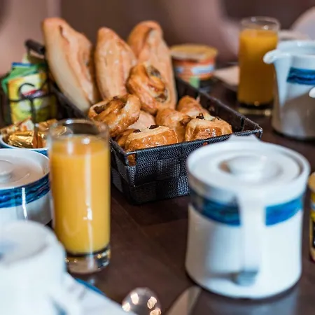 Отель Belle Vue 3*