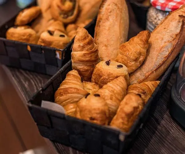 Ξενοδοχείο Belle Vue Ρουαγιάν