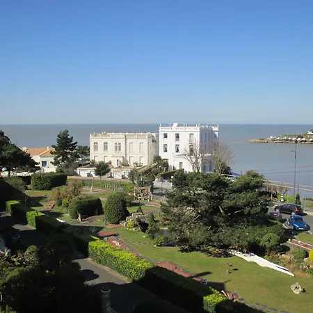 Hotel Belle Vue Royan