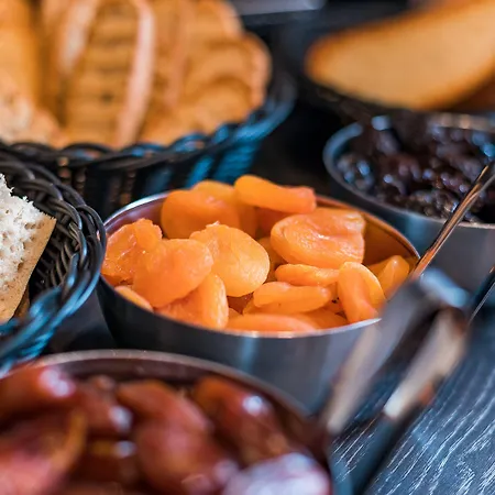 Ξενοδοχείο Belle Vue