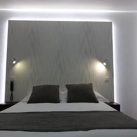 Hotel Belle Vue 3*