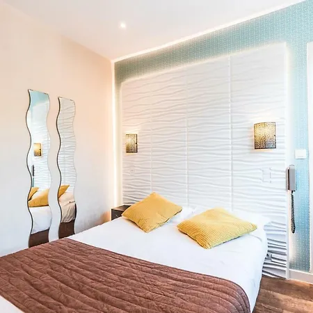 Hotel Belle Vue 3*