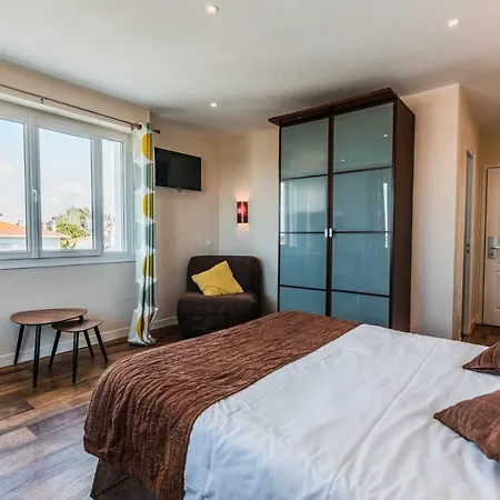 Belle Vue Hotel Royan